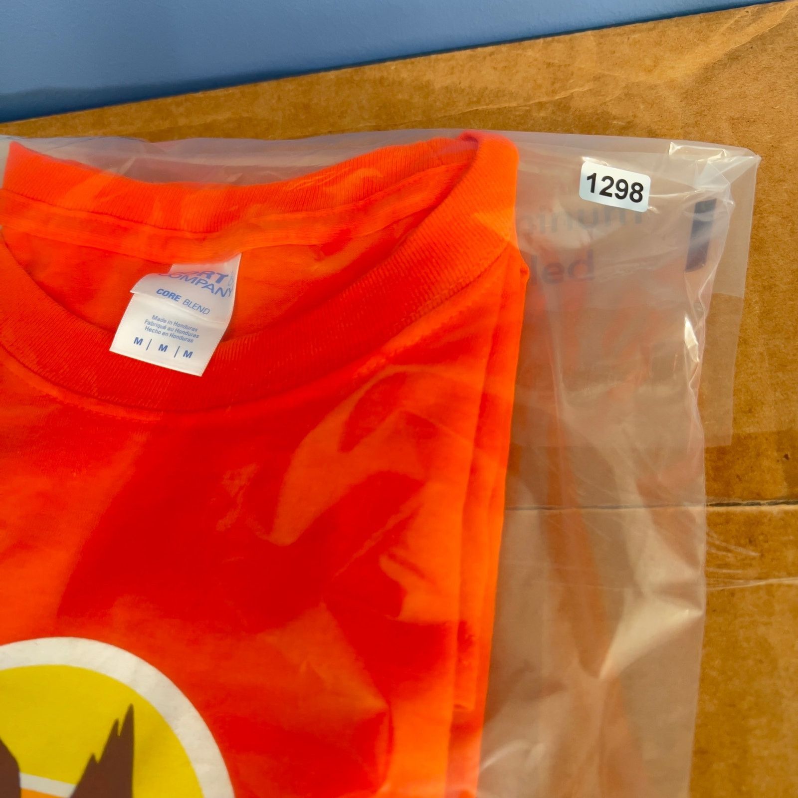 Other Wawa Week W/ The Goldbergs T-Shirt Med BRIGHT Orange Hoagie Size US M / EU 48-50 / 2 - 6 Thumbnail