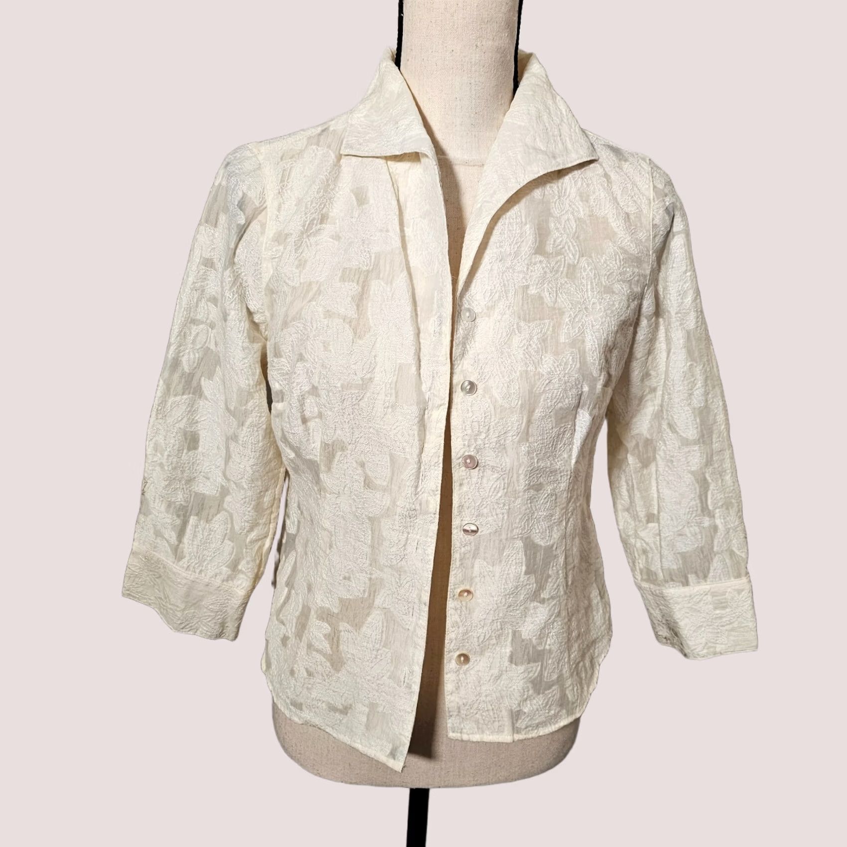 Talbots Talbots Petites Women's 4 Linen 3/4 Sleeve Button Down Shirt Ivory Sheer Blouse Shirt Blouse Size S / US 4 / IT 40 - 1 Thumbnail