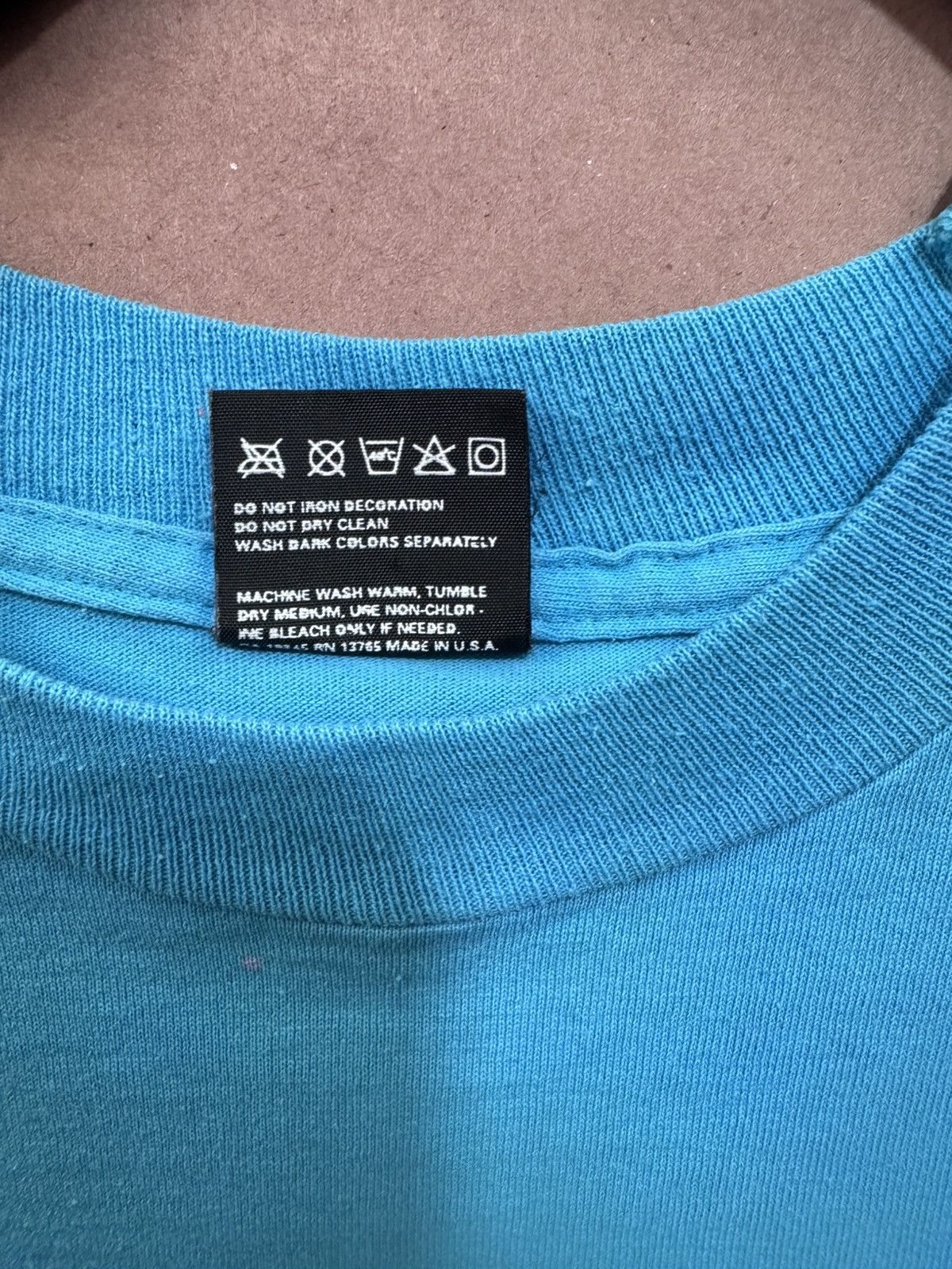 Hanes VINTAGE RAGTOP NATIVE AMERICAN INDIAN WOMEN Size US M / EU 48-50 / 2 - 8 Thumbnail