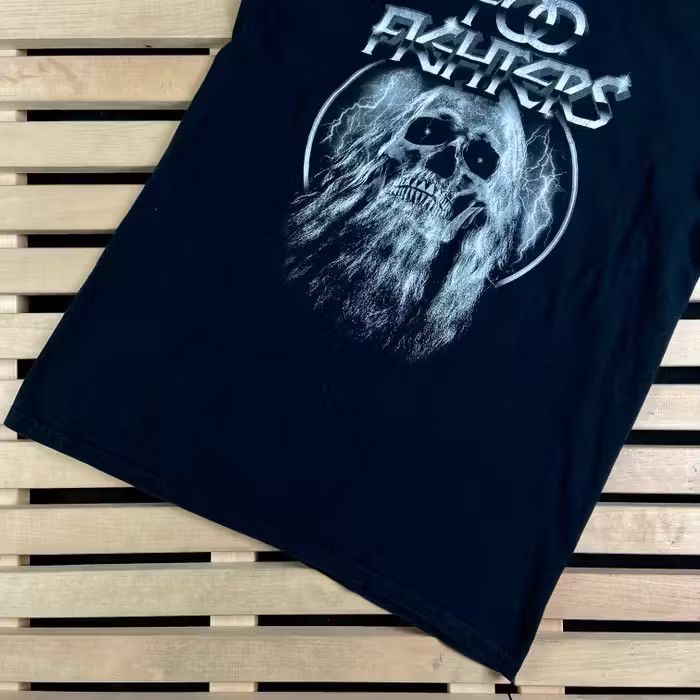 Band Tees × Vintage Mens Vintage T Shirt Foo Fighters Size M Size US M / EU 48-50 / 2 - 3 Thumbnail