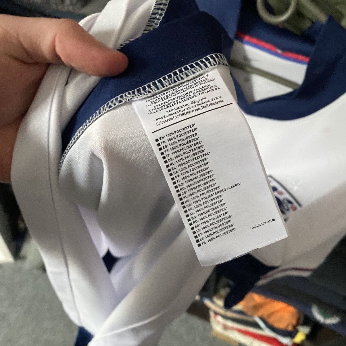 Nike Mens Nike England 2019 National home soccer jersey size S Size US S / EU 44-46 / 1 - 11 Thumbnail
