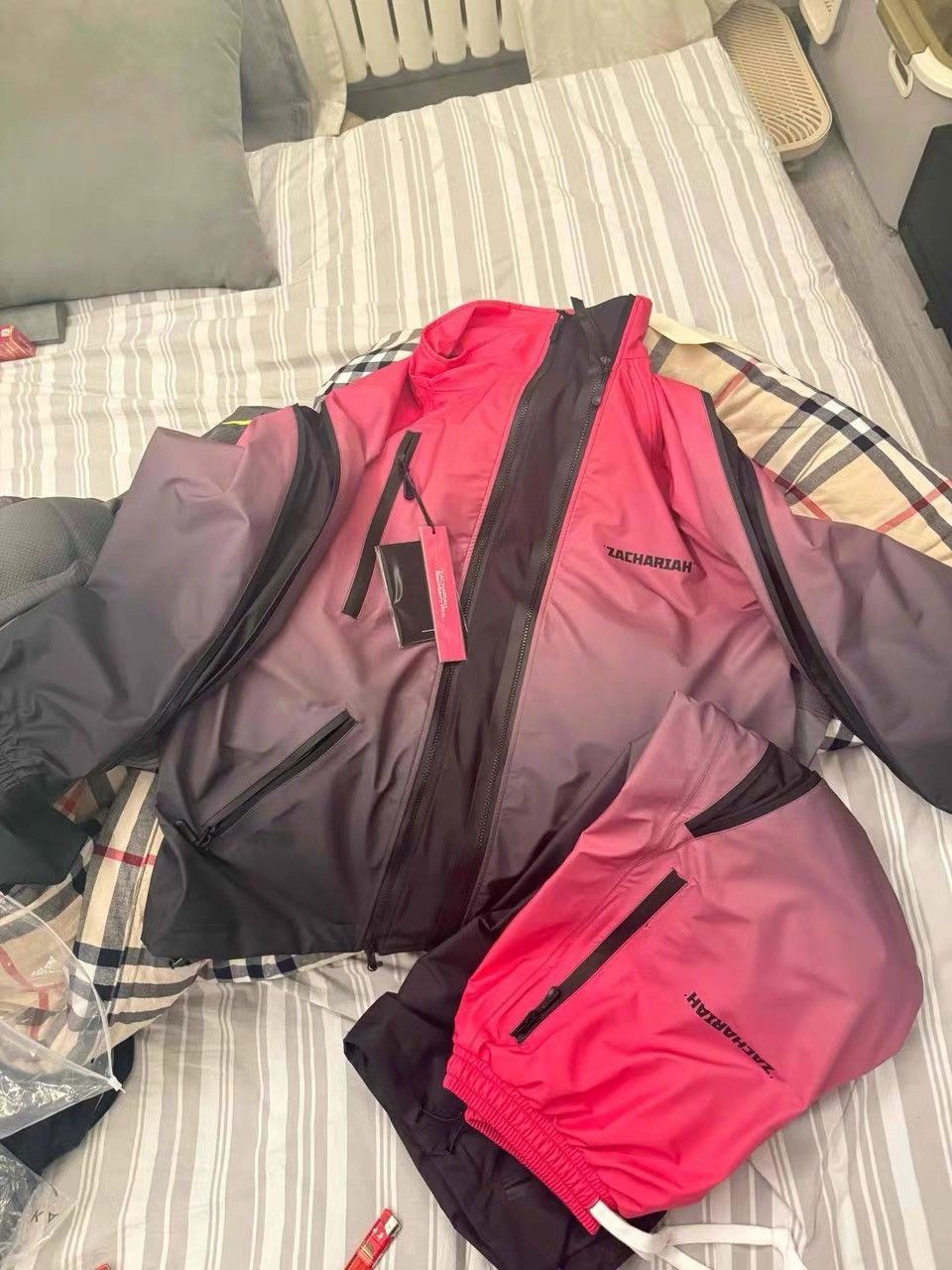 Other Outdoor Windproof Gradient ski suit set Size US 32 / EU 48 - 5 Thumbnail