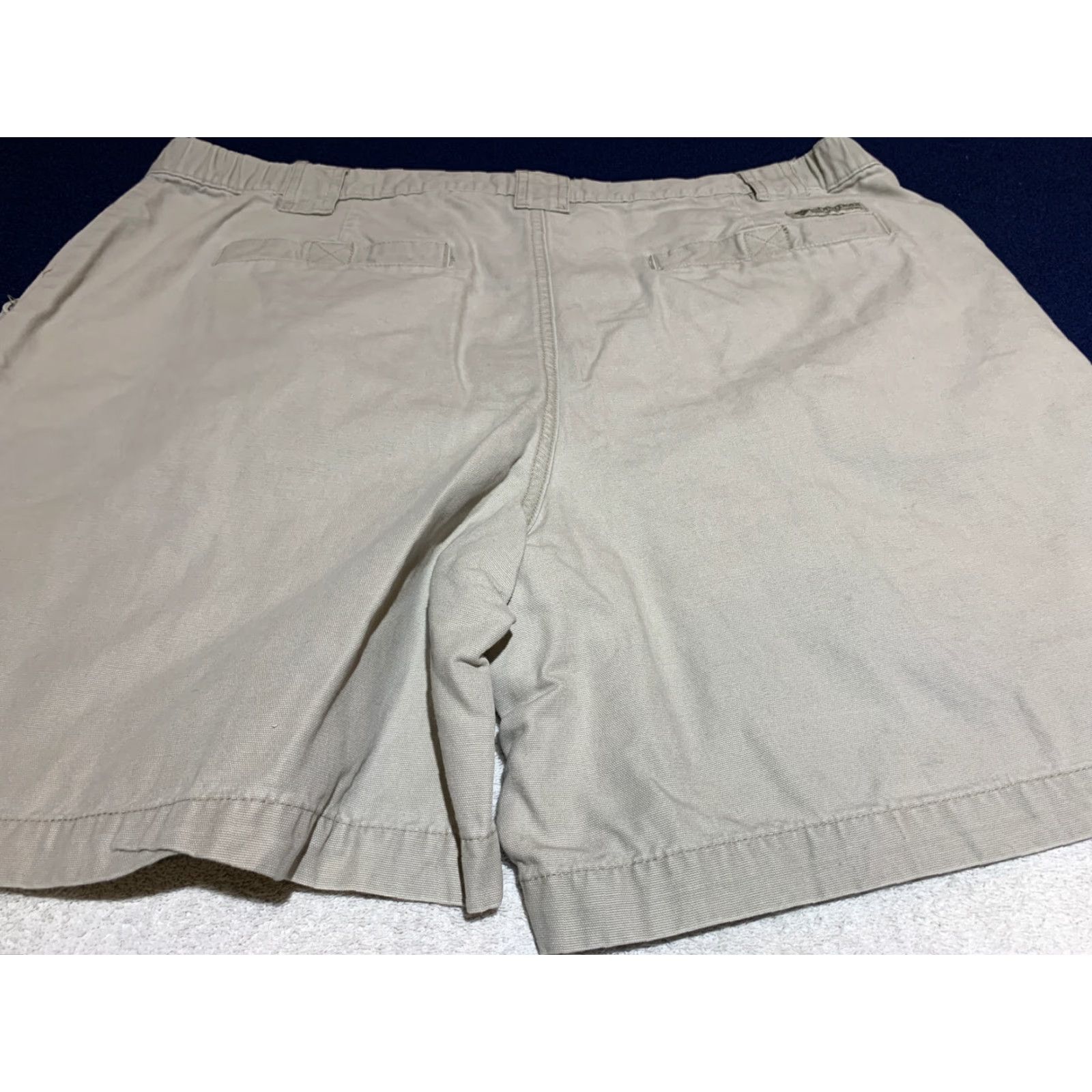 Vintage COLUMBIA Cargo Shorts Men XL 40W Beige 9" Inseam Pre-owned Size US 36 / EU 52 - 5 Thumbnail