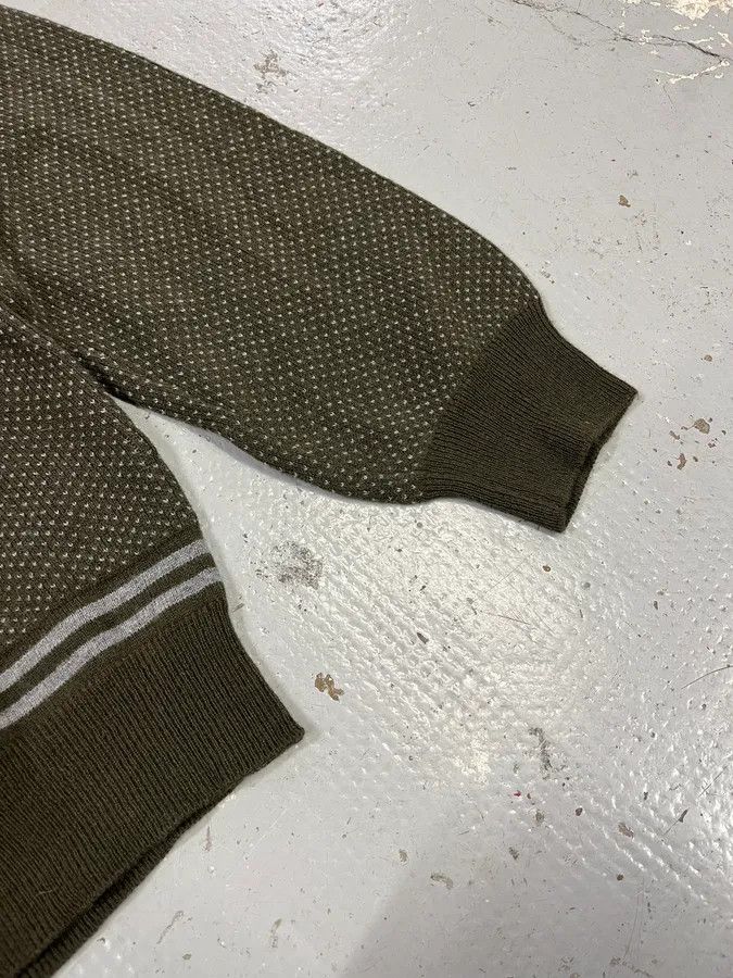 Prada 2000s Prada Olive Green V Neck Sweater Size US M / EU 48-50 / 2 - 6 Thumbnail