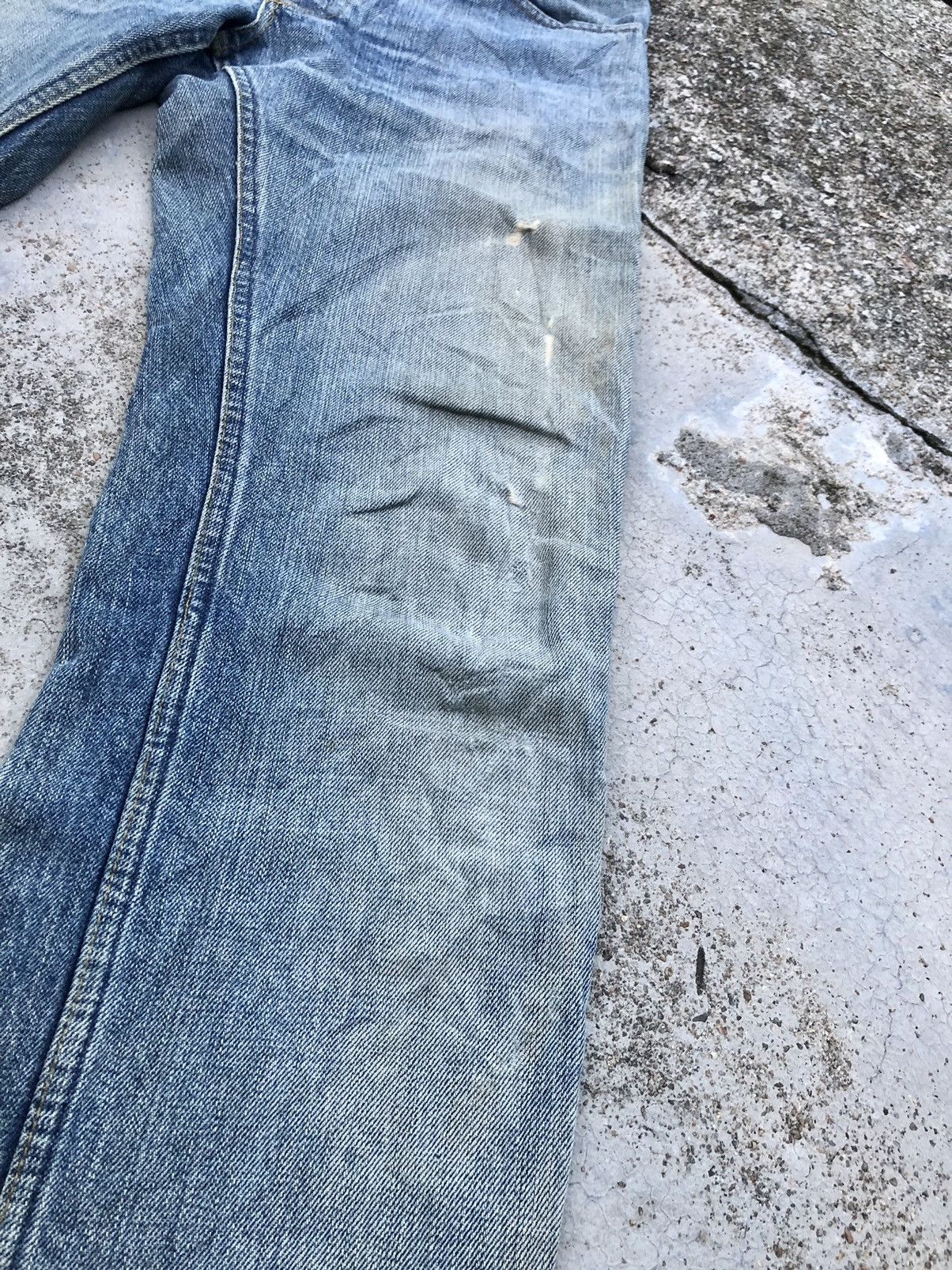 Helmut Lang VTGE HELMUT LANG DISTRESSED DENIM Size US 30 / EU 46 - 4 Thumbnail