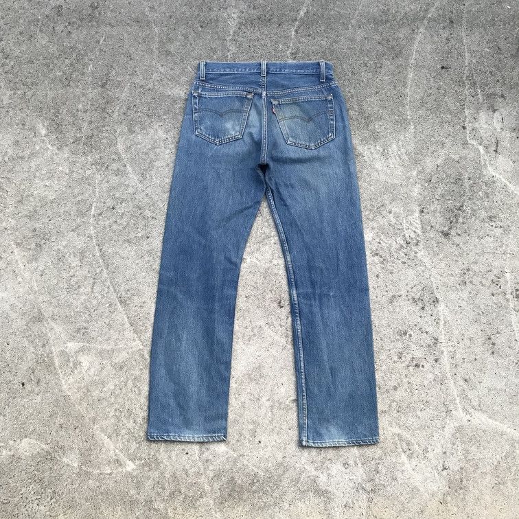 Levi's × Levi's Vintage Clothing Vintage Levis 501 lightwash dirty faded jean 90s usa W30x29 Size US 30 / EU 46 - 12 Thumbnail