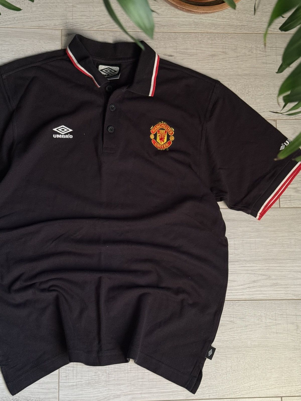 Umbro Vintage Polo Umbro Manchester United shirt Size US M / EU 48-50 / 2 - 1 Thumbnail