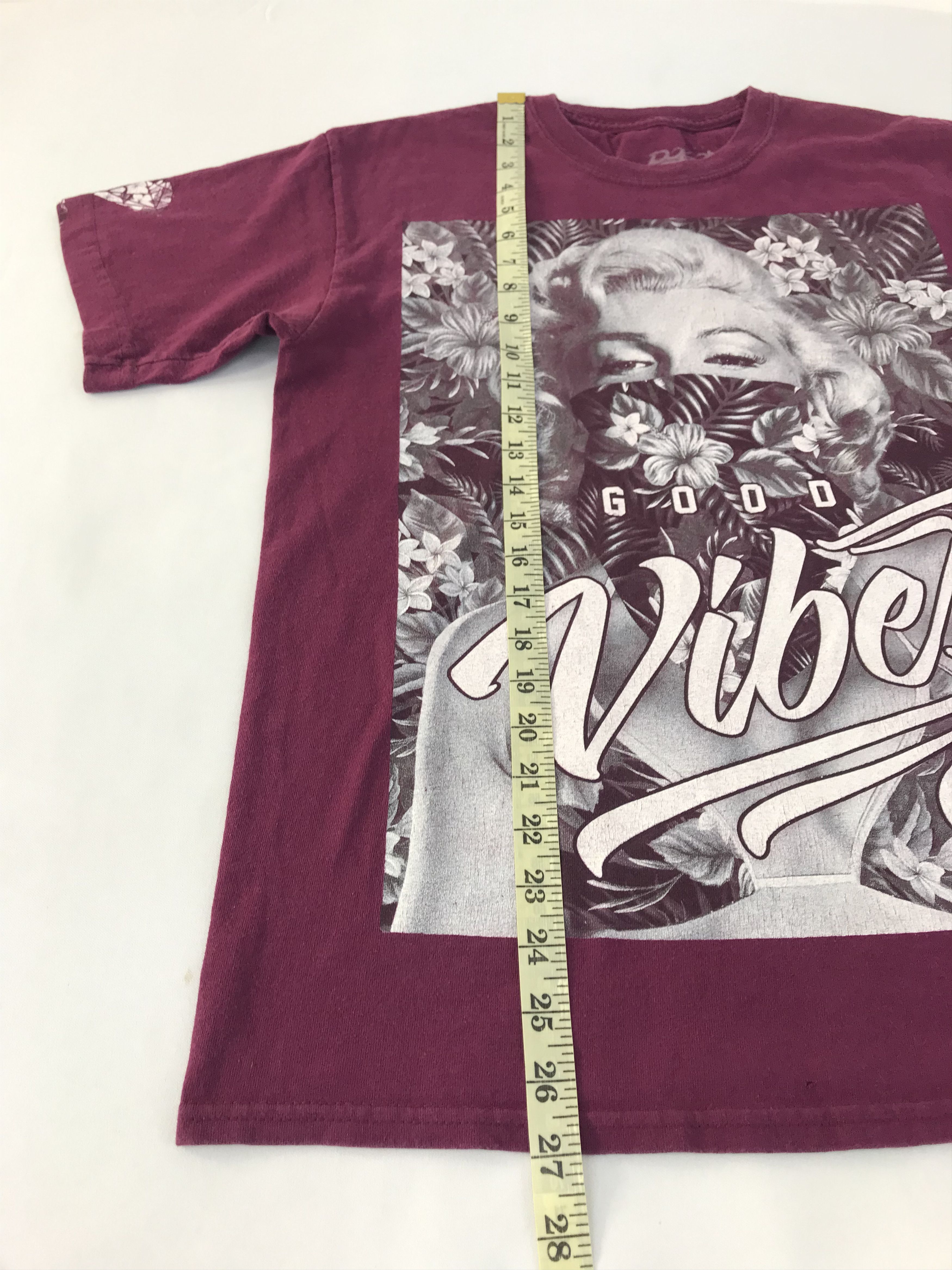 Vintage Popular Poison Marilyn Monroe Good Vibes Floral Size US M / EU 48-50 / 2 - 8 Thumbnail
