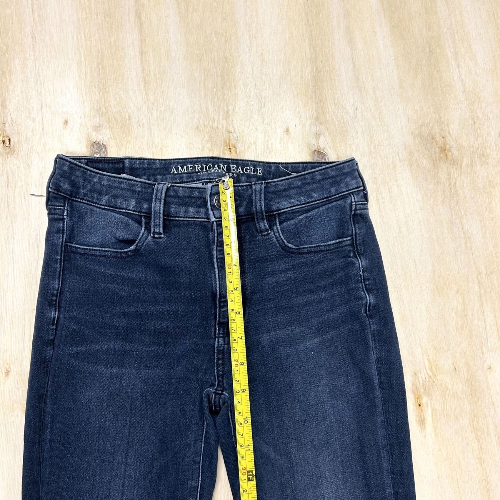 American Eagle Outfitters American Eagle Outfitters Skinny Jeans Womens 6 Dark Wash Blue Distressed Denim Jeans Women 6 Regular Slim Stretch Pockets Denim 5-Pocket Size 28" / US 6 / IT 42 - 7 Thumbnail