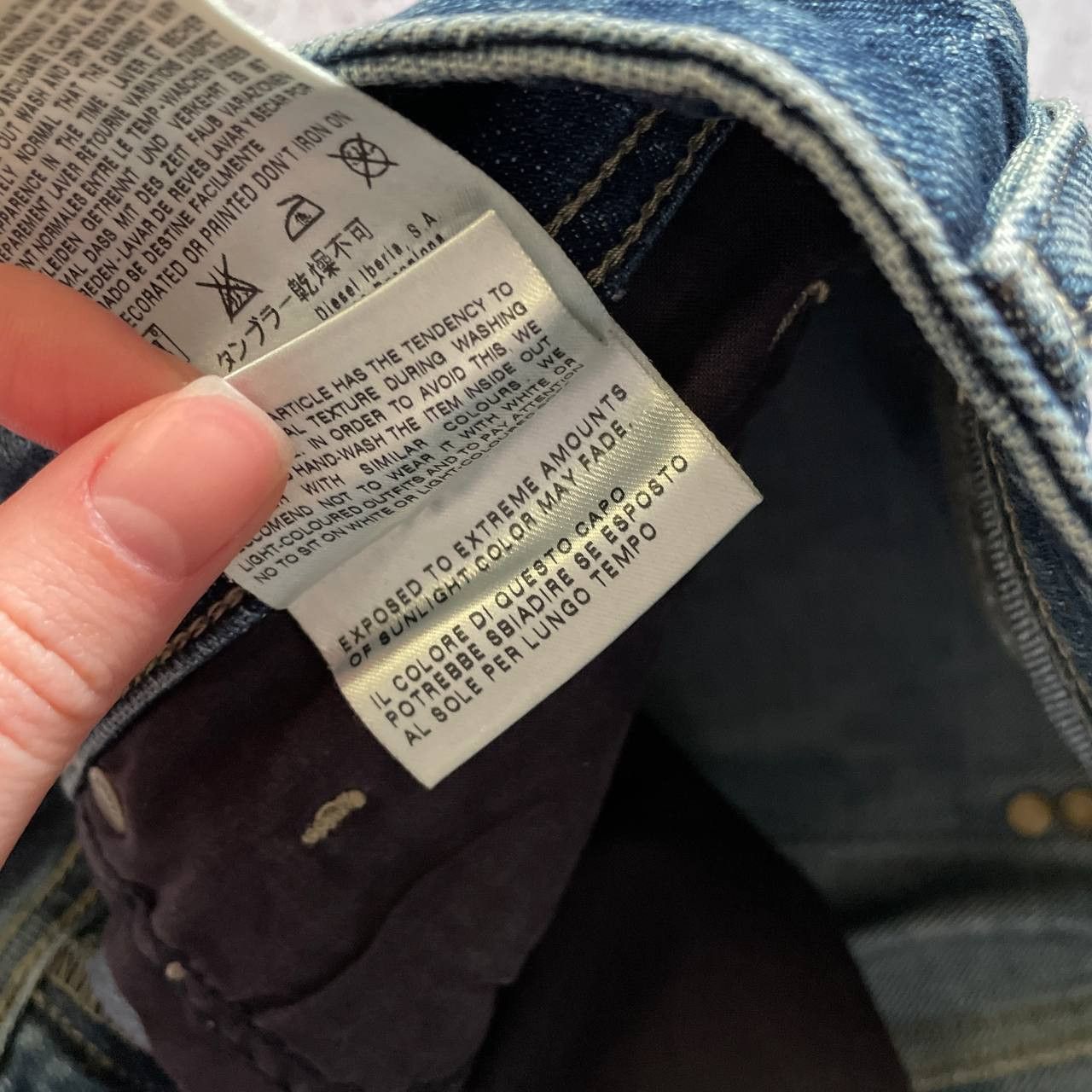 Diesel × Japanese Brand × Vintage VINTAGE Y2K DIESEL AMAZING CARGO FADED MINI SKIRT Size 27" / US 4 / IT 40 - 4 Thumbnail
