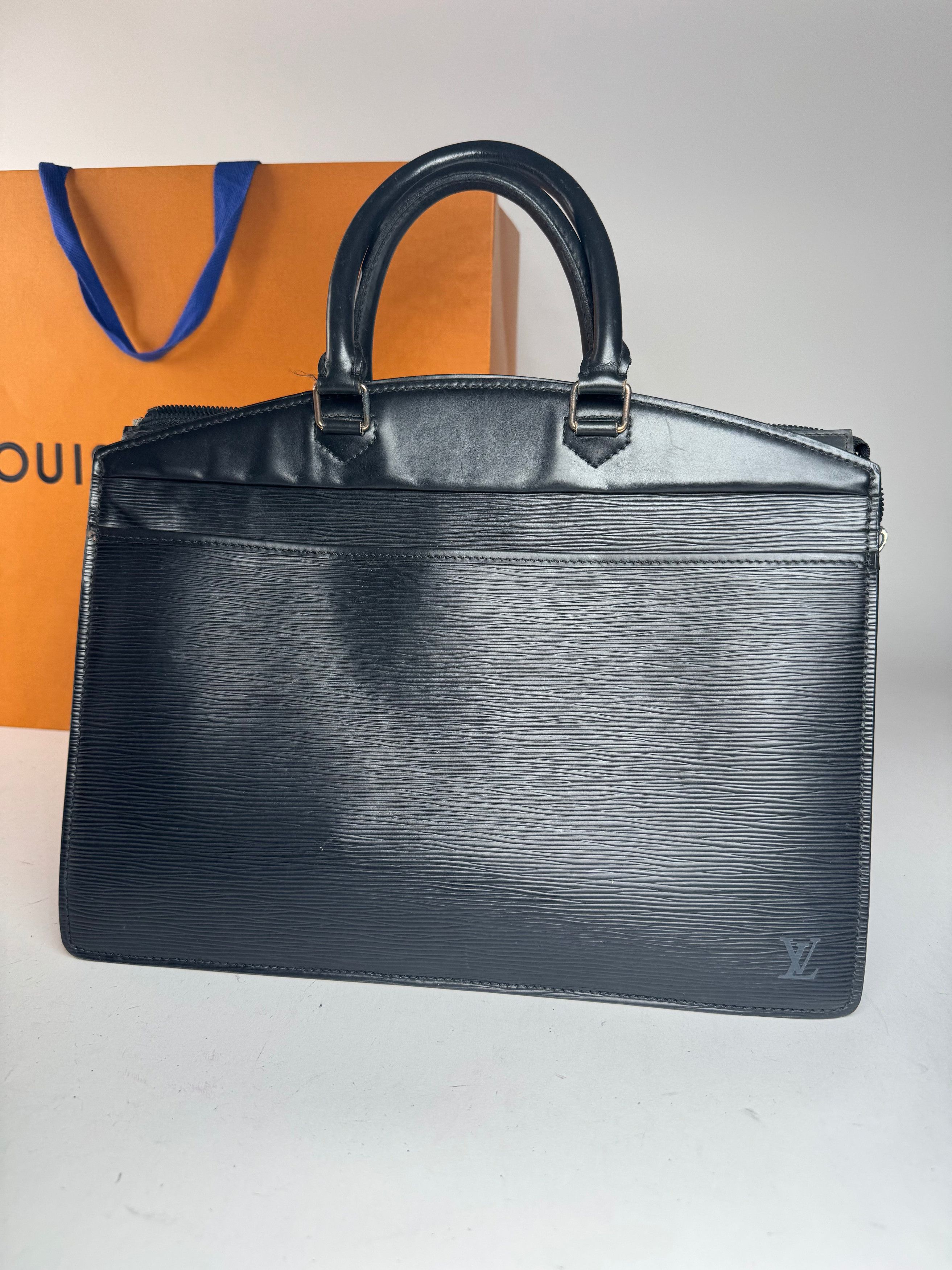 Vintage EPI Leather Handbag Black