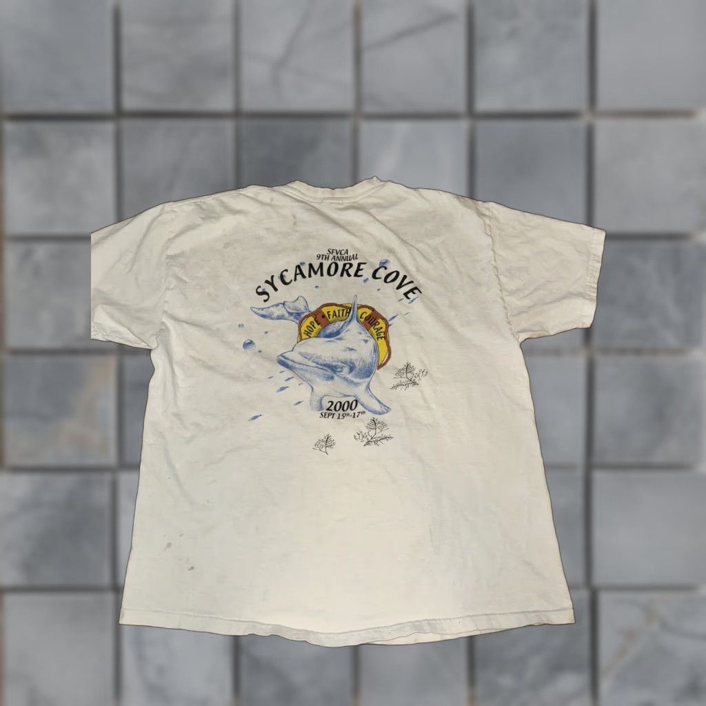 Vintage VINTAGE Dolphin T-Shirt Mens XL White 23X27 Distressed Y2K Dolphin White T-Shirt 23X27 LX? Size US XL / EU 56 / 4 - 1 Thumbnail