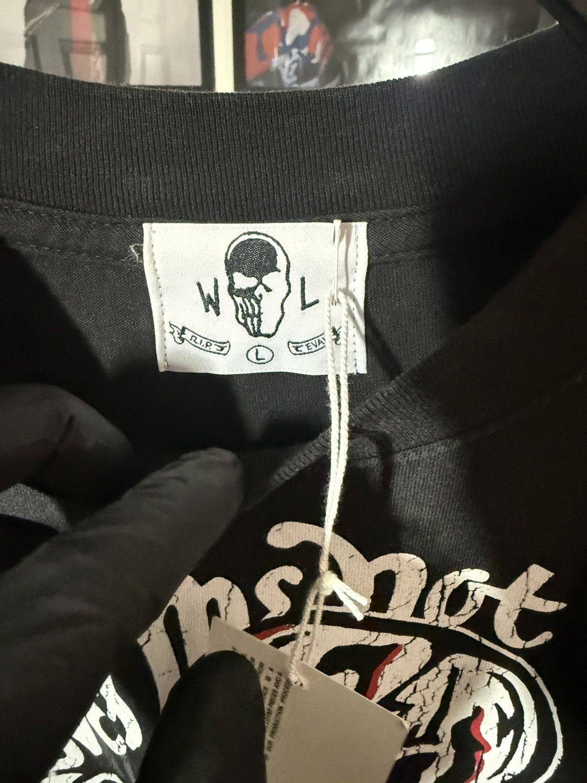 Warren Lotas Warren lotas loves me not t-shirt Size US L / EU 52-54 / 3 - 3 Thumbnail