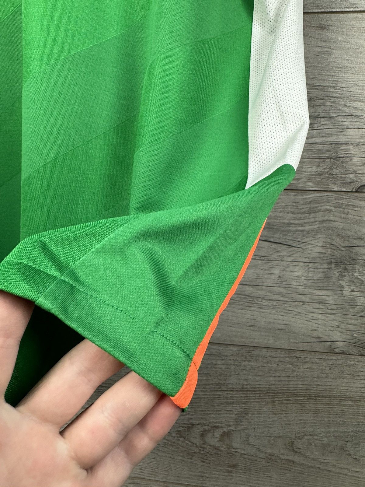 Umbro Ireland soccer jersey size XXL