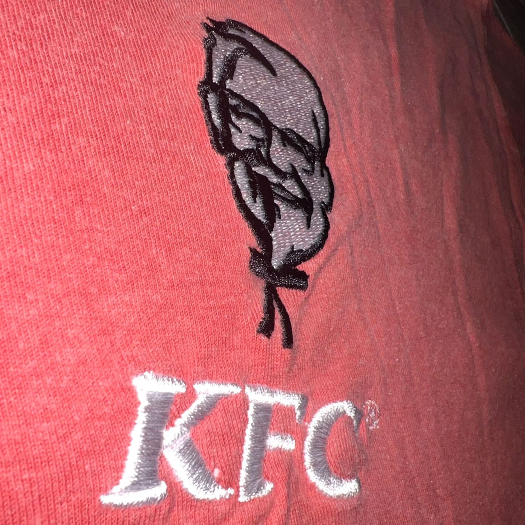 Sanders VINTAGE KFC Shirt Embroidered Colonel Sanders Red Cotton Knit Short Sleeve Crew Neck Large Mens Classic USA 80s 90s Size US L / EU 52-54 / 3 - 4 Thumbnail