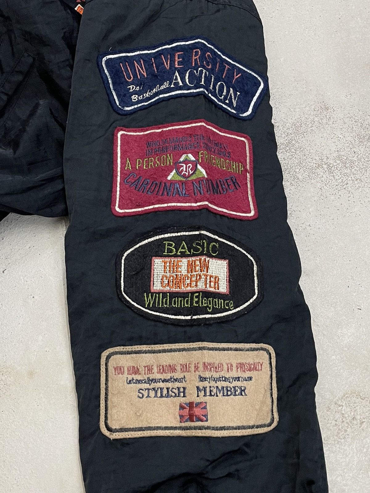 20471120 Vintage Equatorial Relaxation Embroidery Patch Army Style AW Size US XL / EU 56 / 4 - 6 Thumbnail