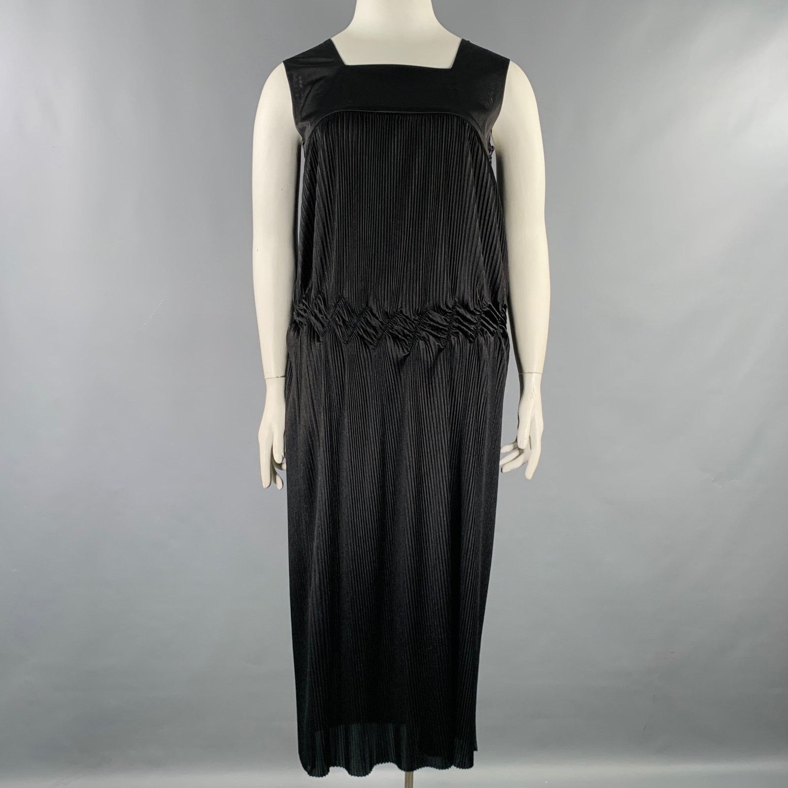 Comme des Garcons Size L Black Polyester Pleated Sleeveless Long Dress Size L / US 10 / IT 46 - 1 Thumbnail
