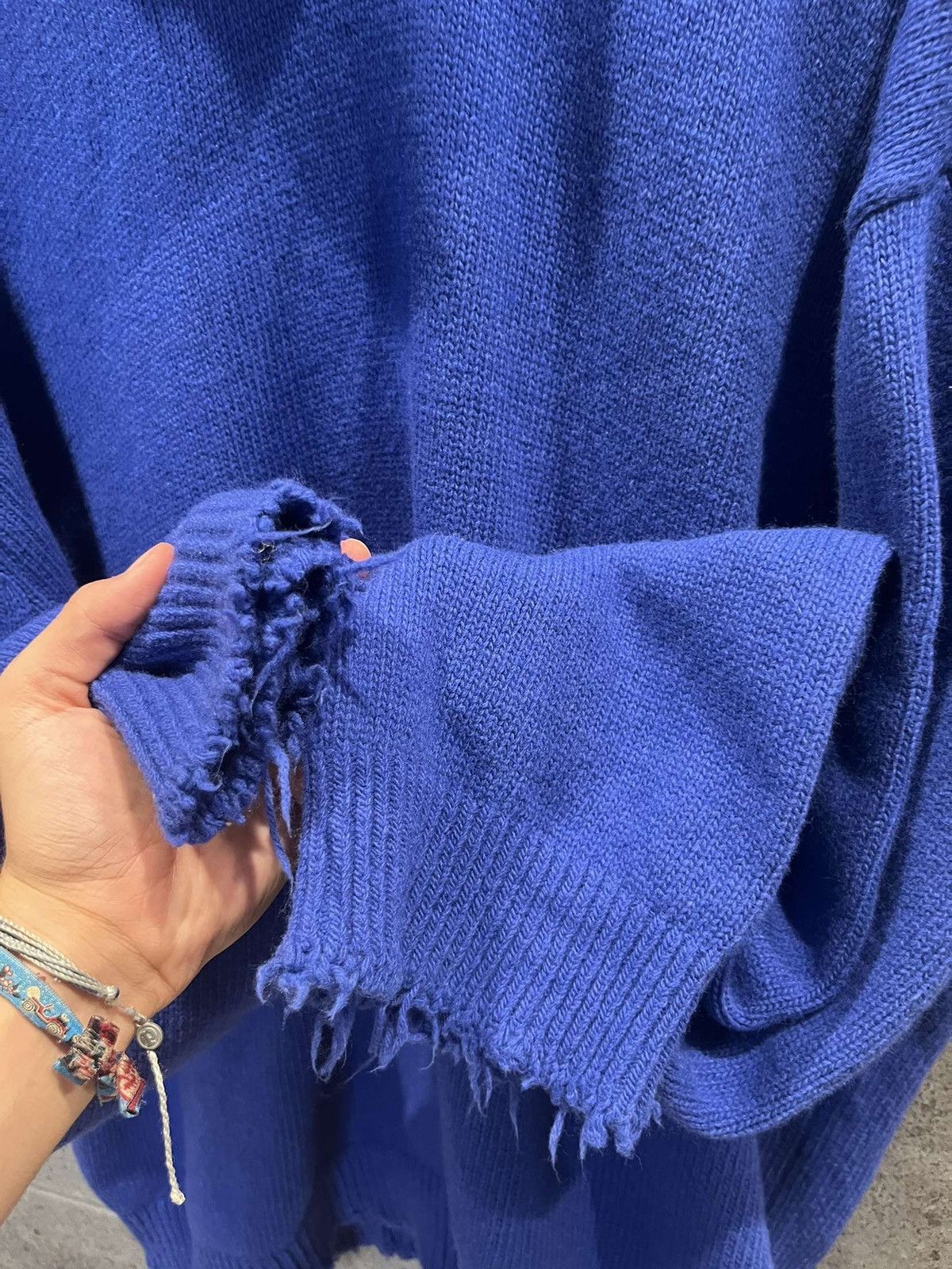 Vetements Vetements distressed sweater Size US XS / EU 42 / 0 - 11 Thumbnail