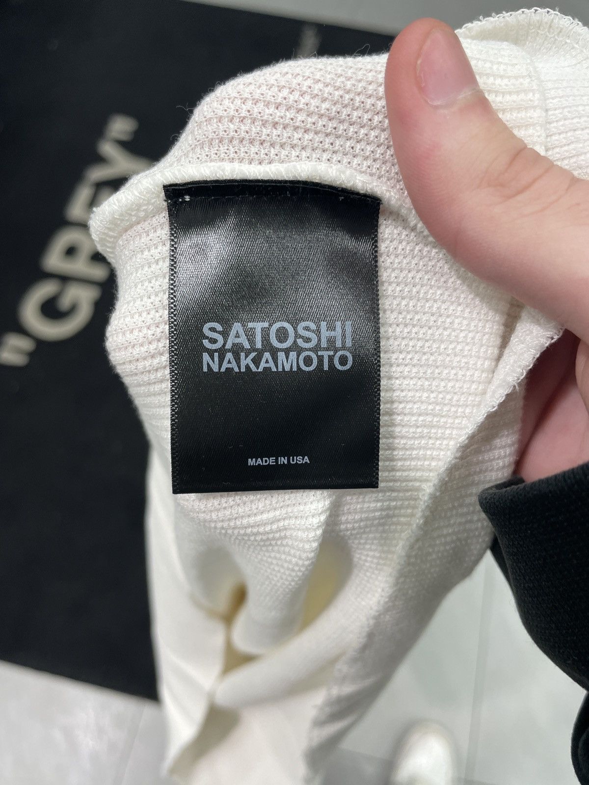 Satoshi Nakamoto Satoshi Nakamoto White Logo Thermal S Size US S / EU 44-46 / 1 - 4 Thumbnail