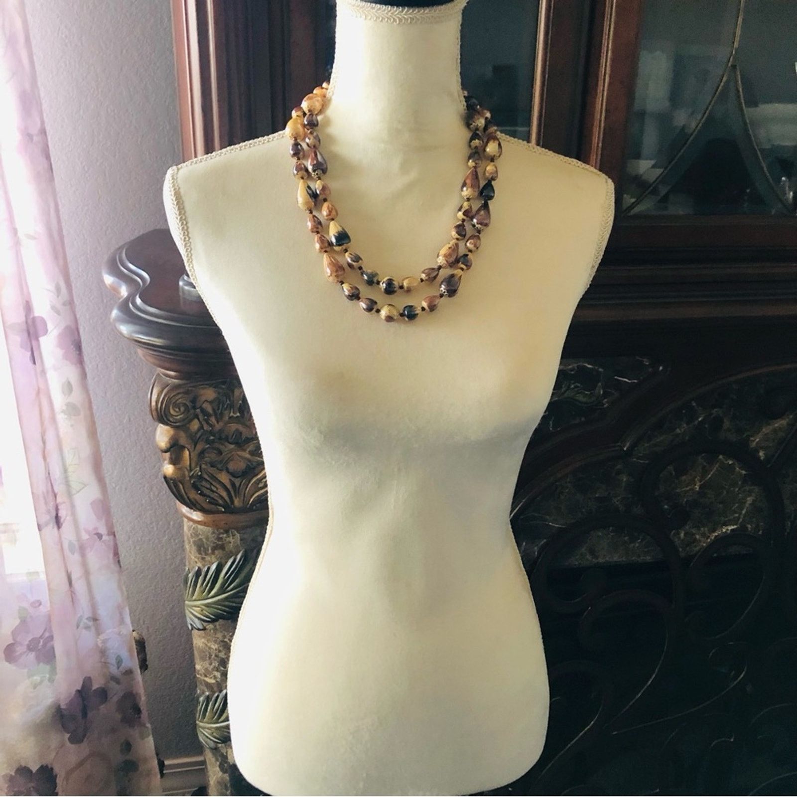 Vintage Vintage double strand layered marbled lucite beaded necklace Size ONE SIZE - 6 Thumbnail