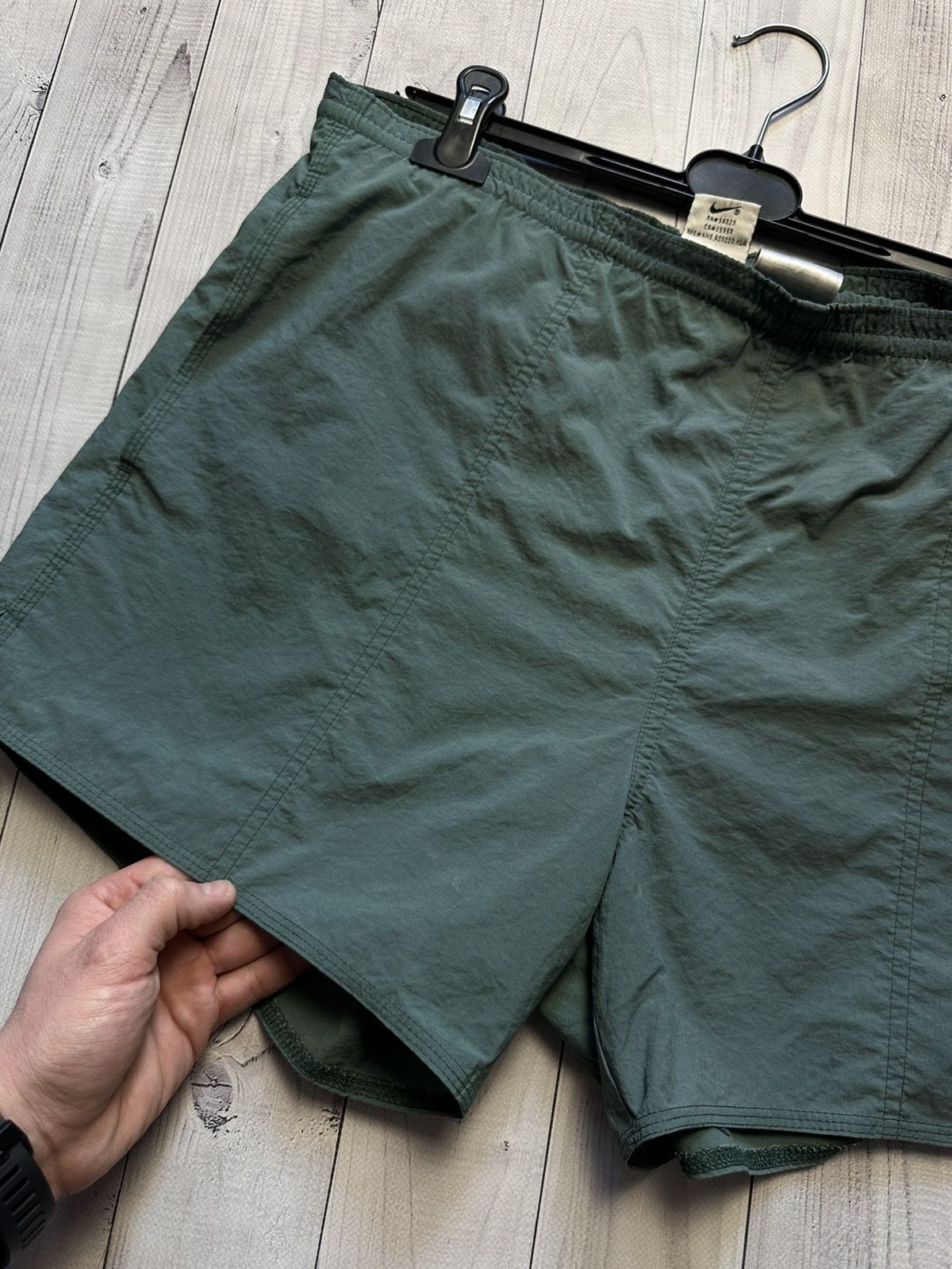 Nike × Vintage Vintage Nike shorts logo size L green Size US 34 / EU 50 - 3 Thumbnail