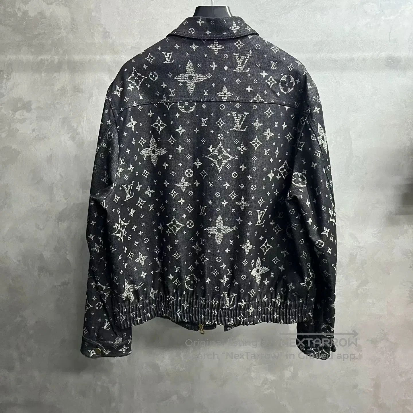 Louis Vuitton Louis Vuitton Black Logo Print Jacket. Size US XL / EU 56 / 4 - 5 Thumbnail