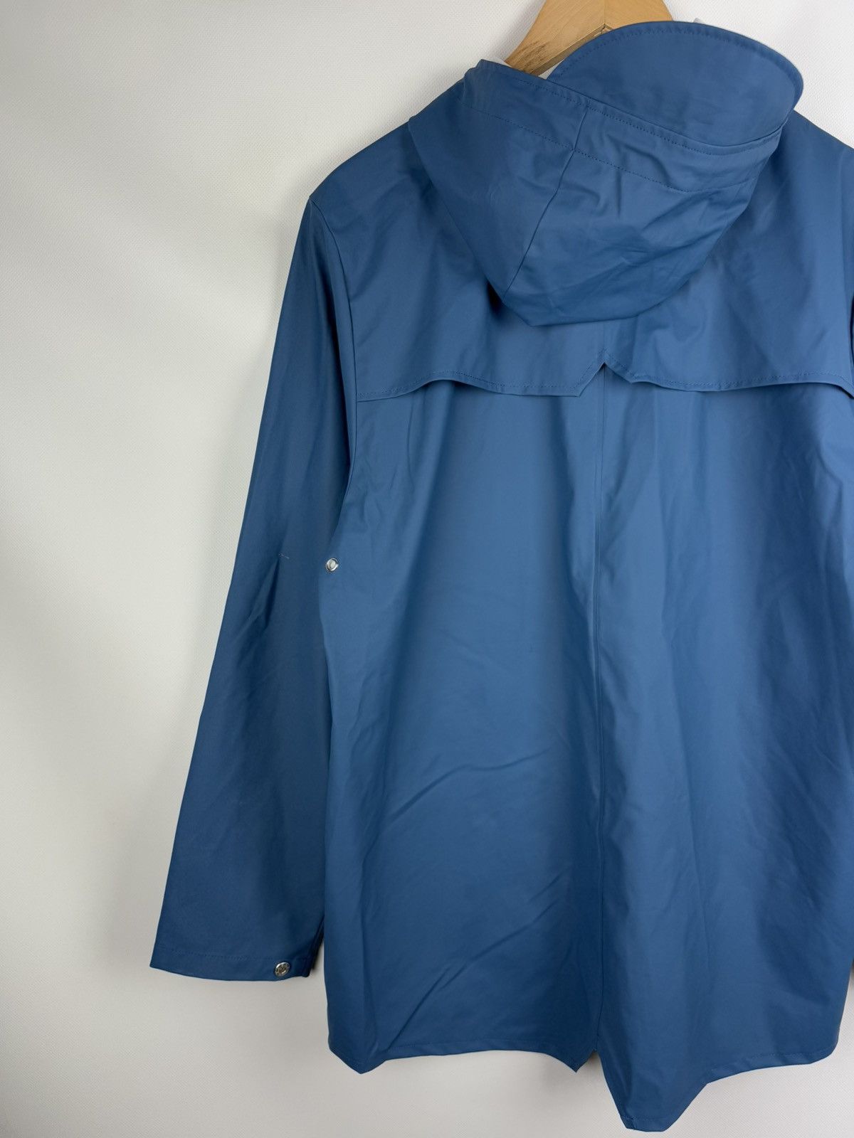 Rains Rains Unisex Hooded Raincoat Jacket Size S / M Size US S / EU 44-46 / 1 - 16 Thumbnail