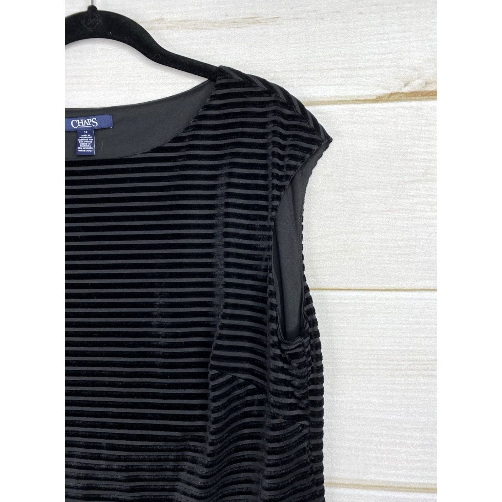 Chaps Chaps Black Velvet Burnout Cap Sleeve Pullover Dress Size 12 Women Classic Sheath Lined Knee Length Size XL / US 12-14 / IT 48-50 - 2 Thumbnail