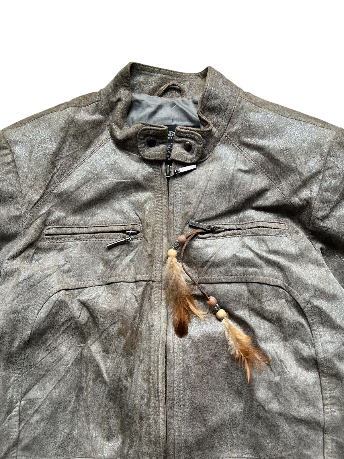 Isamu Katayama Backlash 2000s Alfani Petite dust gray wax glitter leather jacket Size US S / EU 44-46 / 1 - 3 Thumbnail