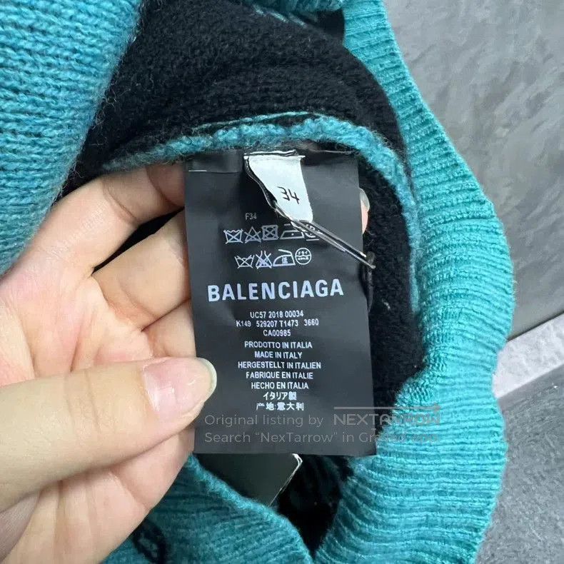 Balenciaga Balenciaga Blue Logo V-Neck Long-Sleeve Sweater. Size US XS / EU 42 / 0 - 3 Thumbnail
