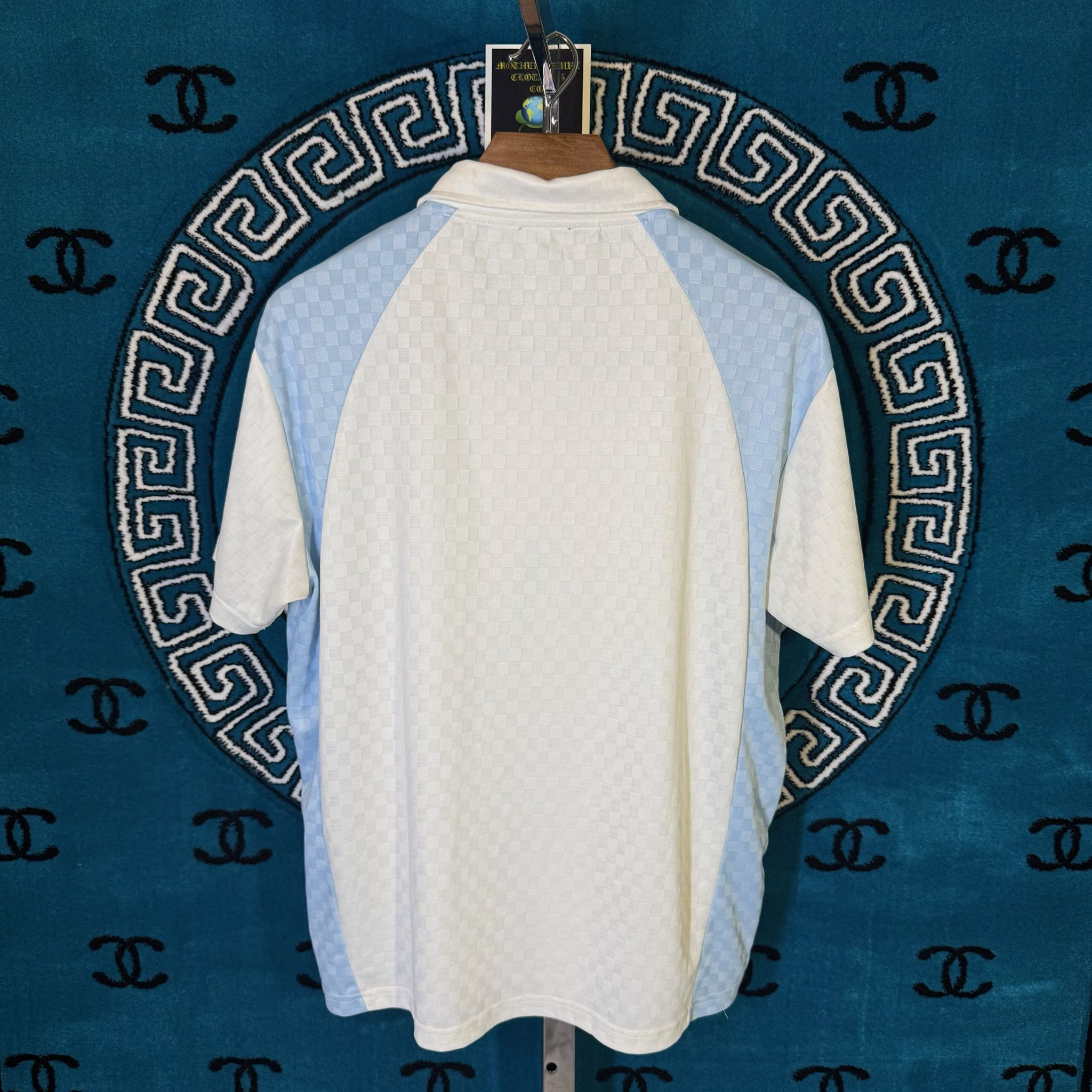 Forever 21 RICH CREST LOGOS MOTIF S/S JERSEY T SHIRT Size US XL / EU 56 / 4 - 2 Thumbnail