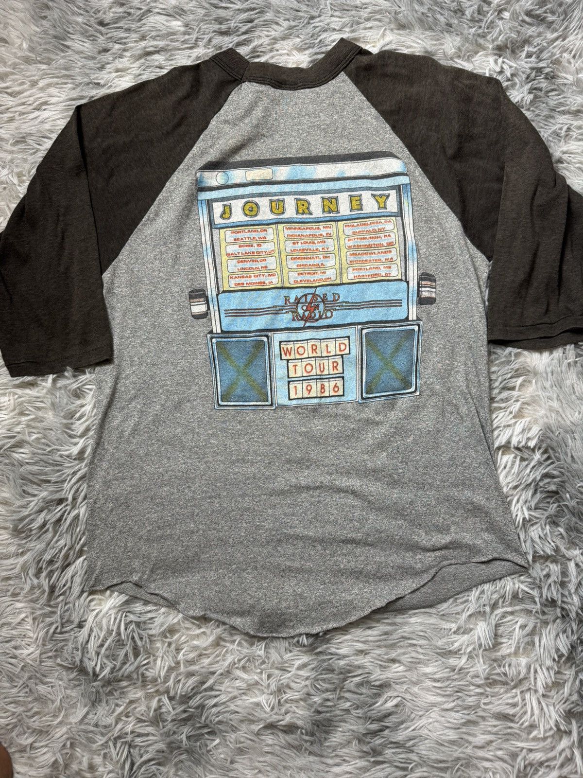 Band Tees Vintage Journey Size US L / EU 52-54 / 3 - 7 Thumbnail