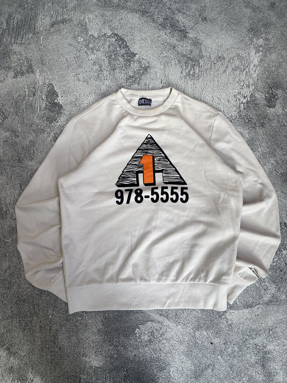 Diesel DIESEL MEN TRIANGLE LOGO SWEATSHIRT Size US XL / EU 56 / 4 - 1 Thumbnail