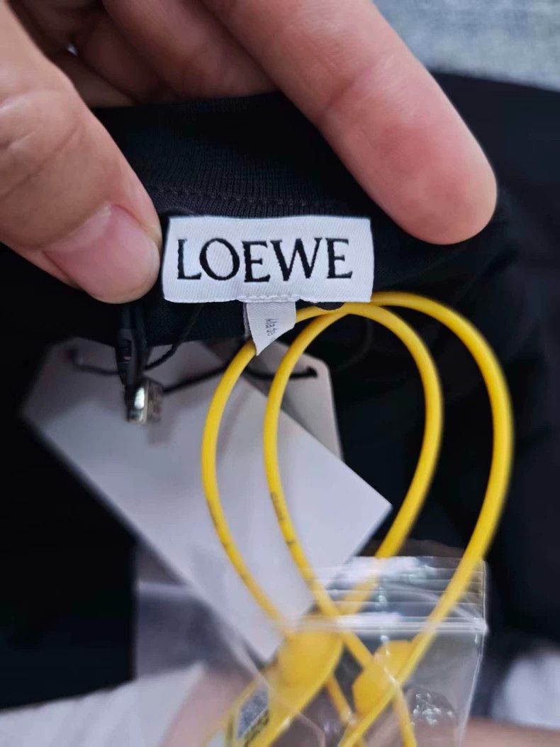 Loewe LOEWE Pure color Logo embroidered round neck short sleeve Size US XS / EU 42 / 0 - 4 Thumbnail
