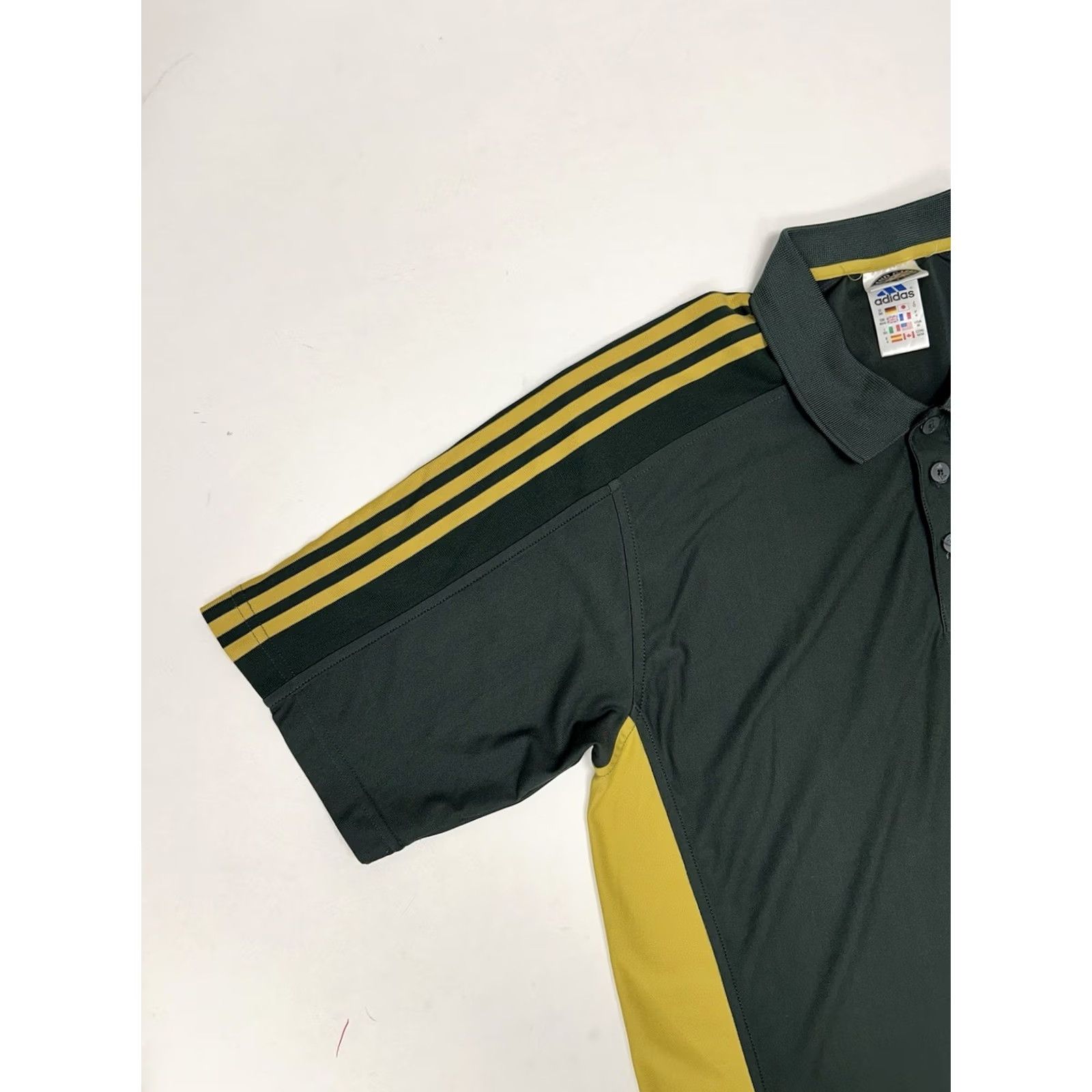 Adidas VINTAGE Adidas Roland Garros Paris Polo Shirt Medium Green Tennis 90s Mens Size US M / EU 48-50 / 2 - 2 Thumbnail