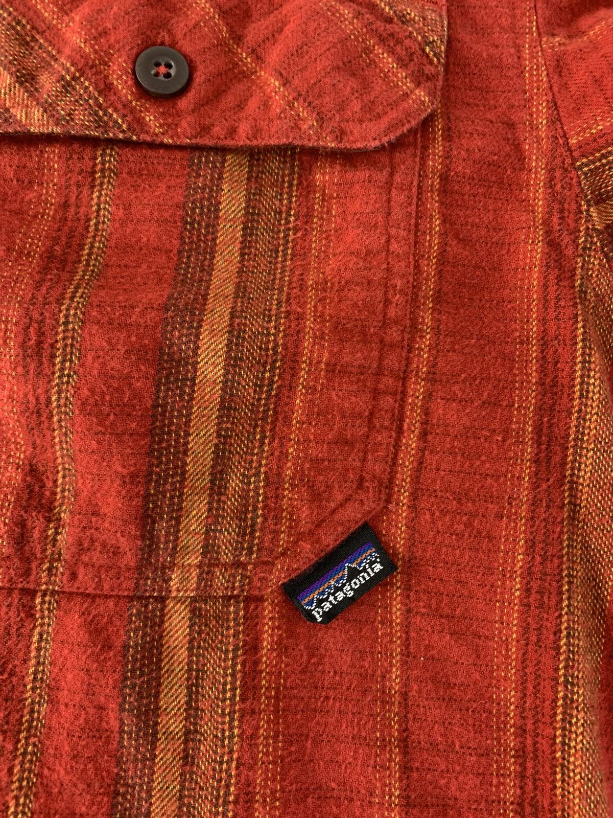Patagonia Patagonia Red Stripe Cotton Stonewash Flannel Double Pockets Size US XL / EU 56 / 4 - 5 Thumbnail
