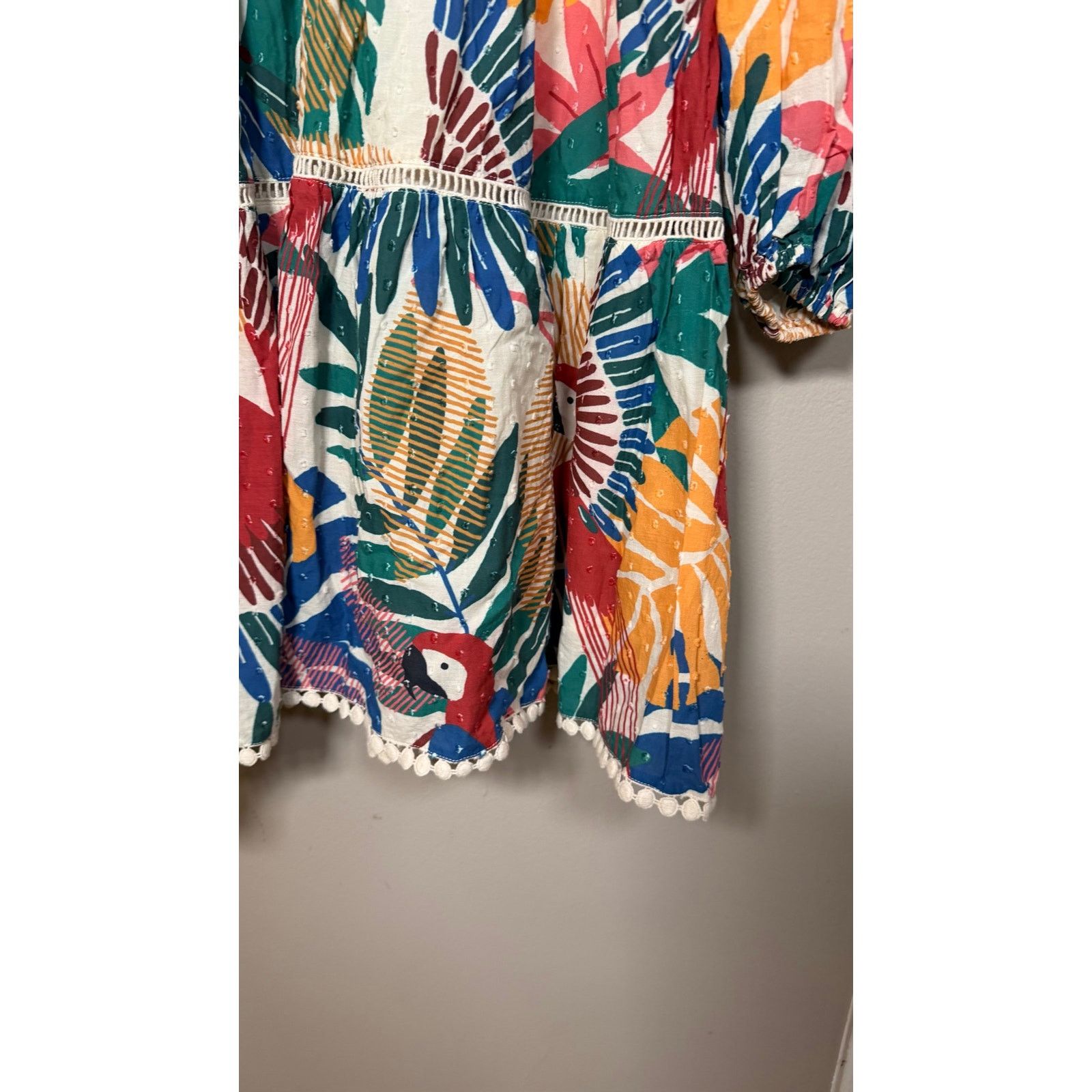 Farm Rio Farm Rio Off White Macaw Mini Dress size M Size M / US 6-8 / IT 42-44 - 12 Thumbnail