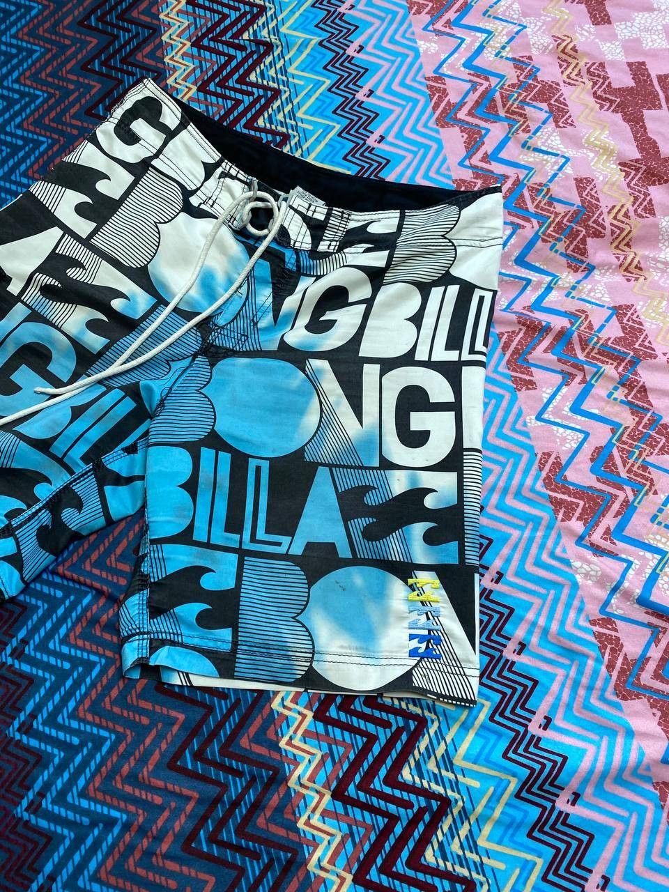 Billabong × Vintage Vintage Billabong Y2K Surf Style Shorts Men’s Size US 33 - 14 Thumbnail