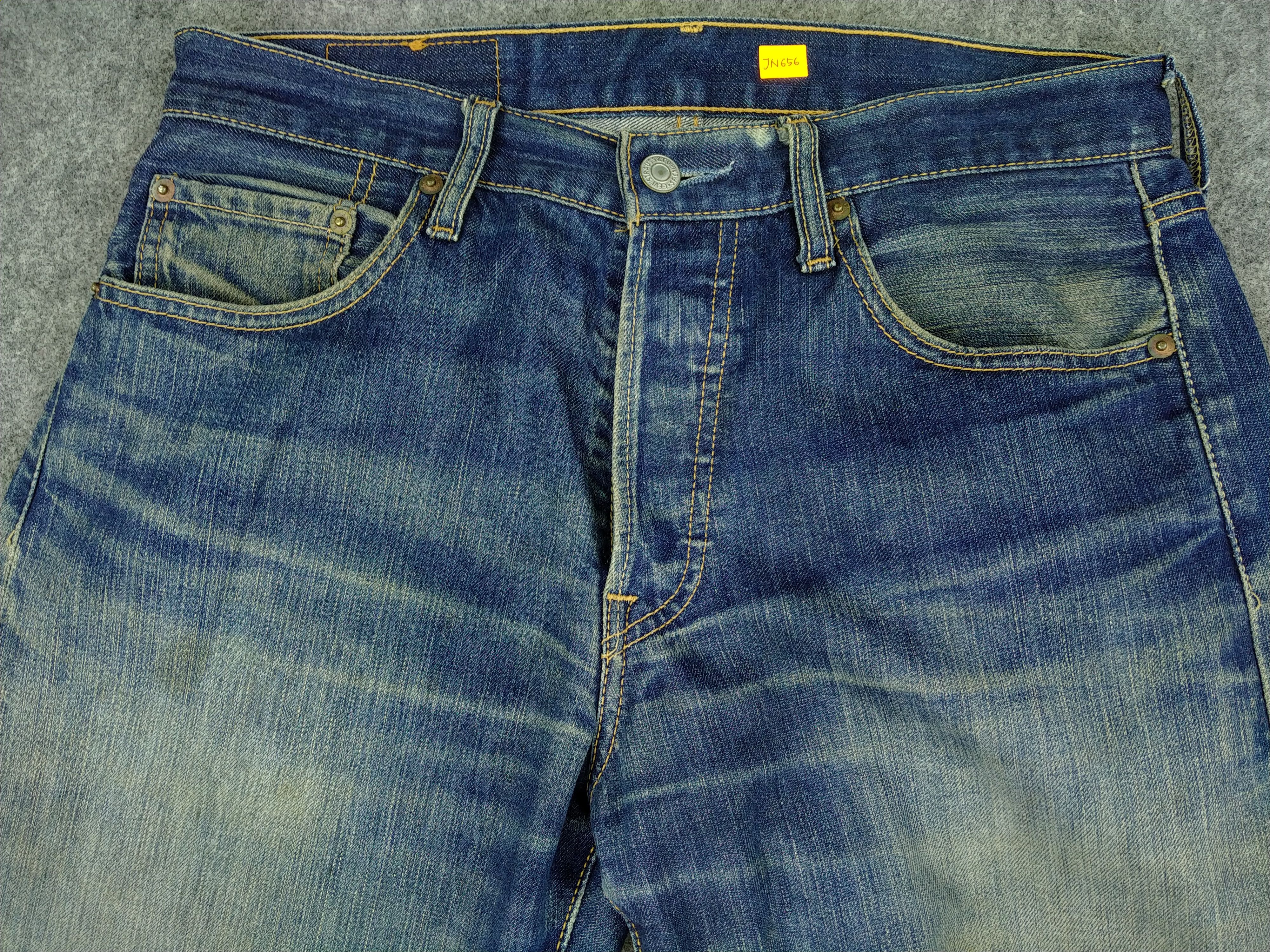 Dirty Distressed Vintage Levi's 501 Whisker Denim -JN656