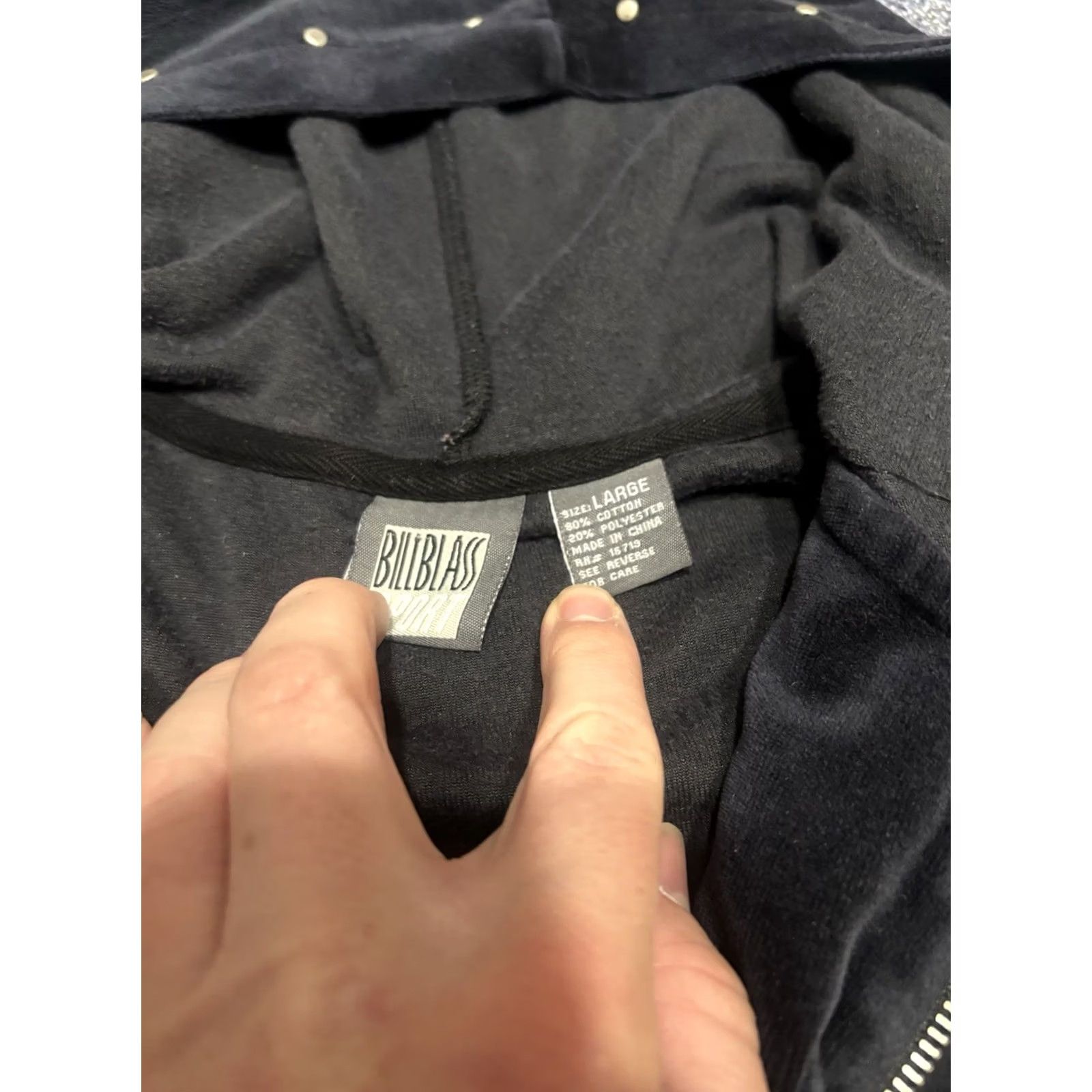 Velour VINTAGE Unbranded Velour Zip Up Hoodie Jacket Women L Black Long Sleeve Geometric Pattern Quilted Winter Fall Full Zip Size L / US 10 / IT 46 - 3 Thumbnail