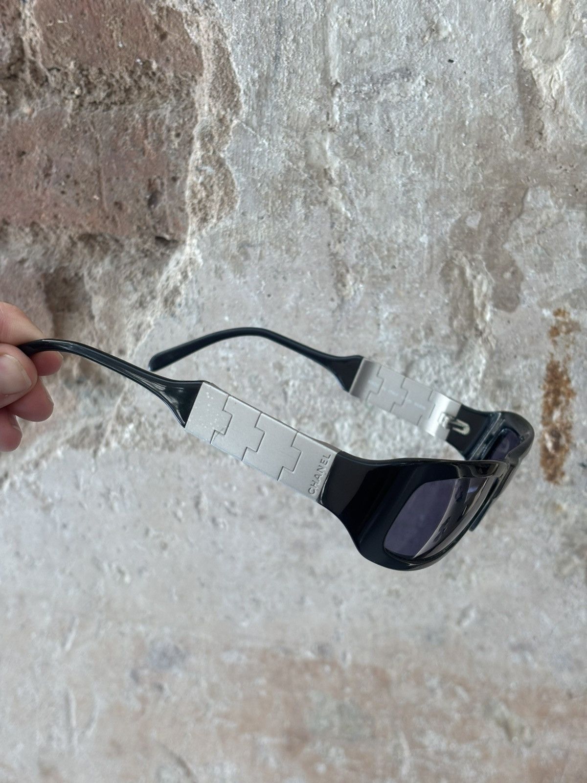 Vintage Chanel Sunglasses Logo Rimless Vintage Size ONE SIZE - 3 Thumbnail