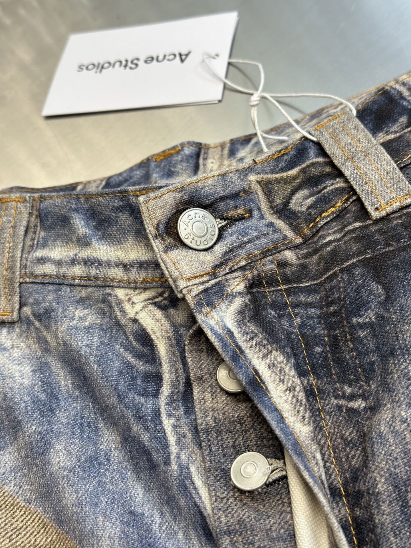 Dolce & Gabbana × Vintage Micro horn trendy jeans, light luxury jeans Size US 36 / EU 52 - 8 Thumbnail