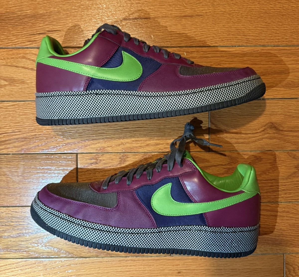 Nike Nike inside out joker sneaker Size US 13 / EU 46 - 2 Thumbnail