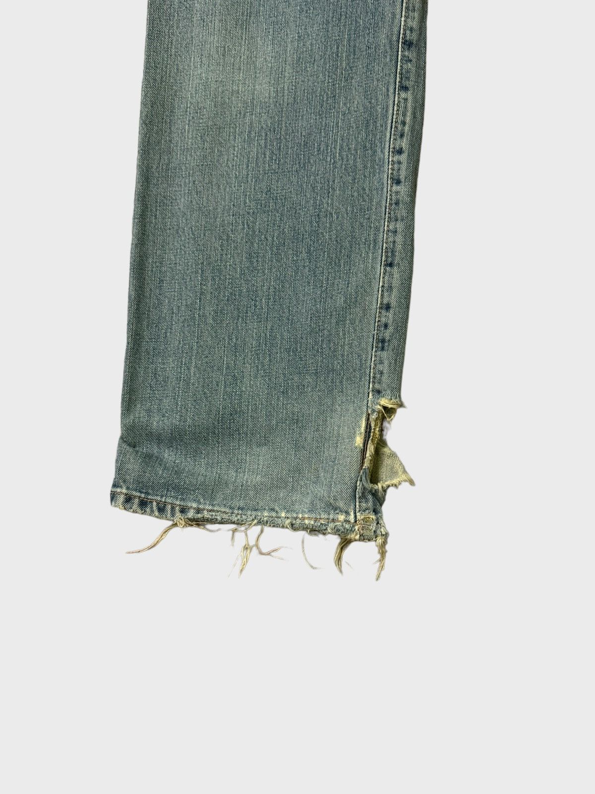 Japanese Brand Vintage Distressed Baggy Edwin 505 Selvedge Thrashed Jeans Size US 30 / EU 46 - 13 Thumbnail