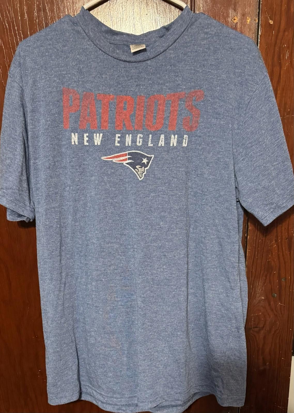 The Unbranded Brand New England Patriots S/S T-Shirt Men L Blue Tee NFL Football Size ONE SIZE - 1 Thumbnail