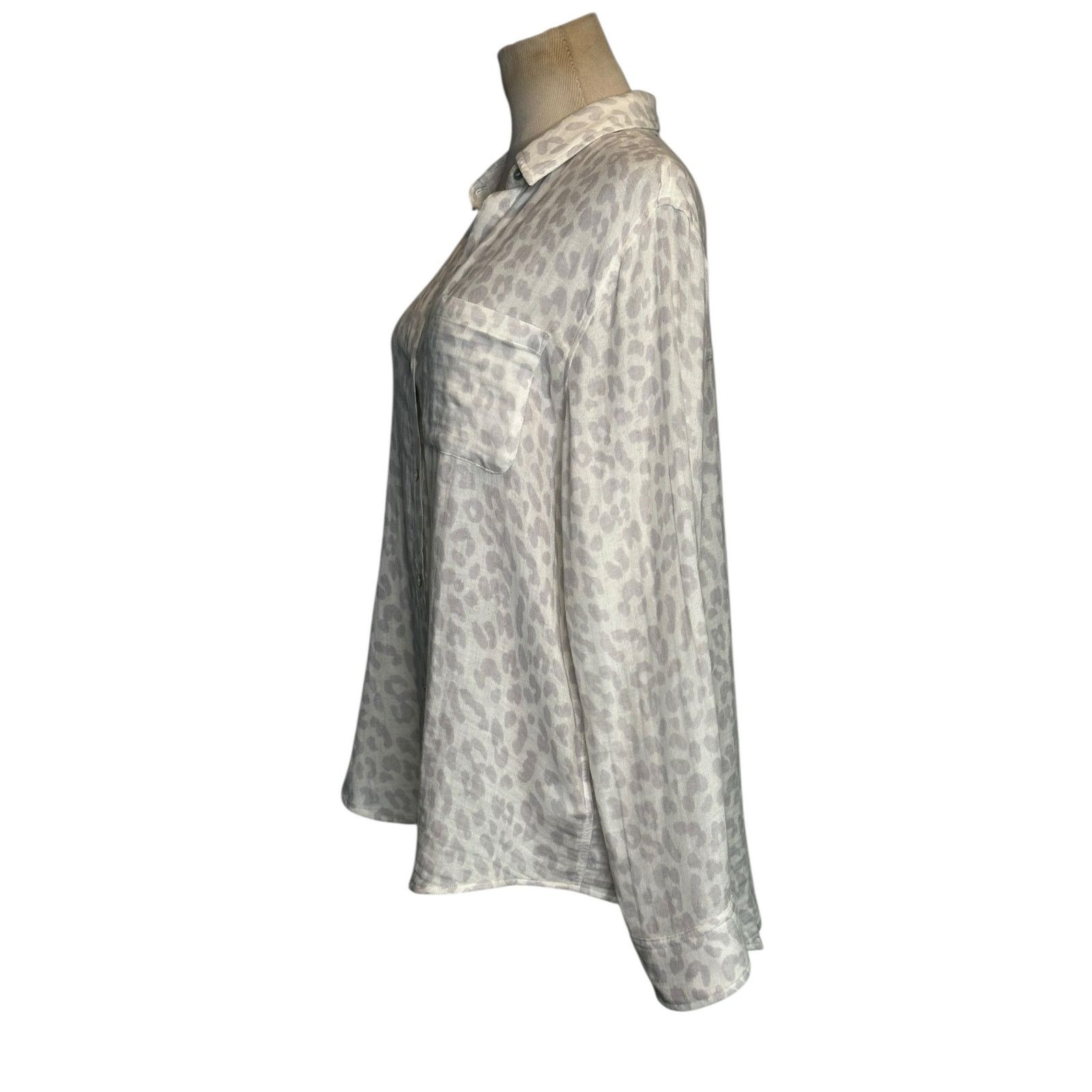 Rails Rails Ellis Grey Jaguar Button Front Shirt Tunic size Small Size S / US 4 / IT 40 - 12 Thumbnail