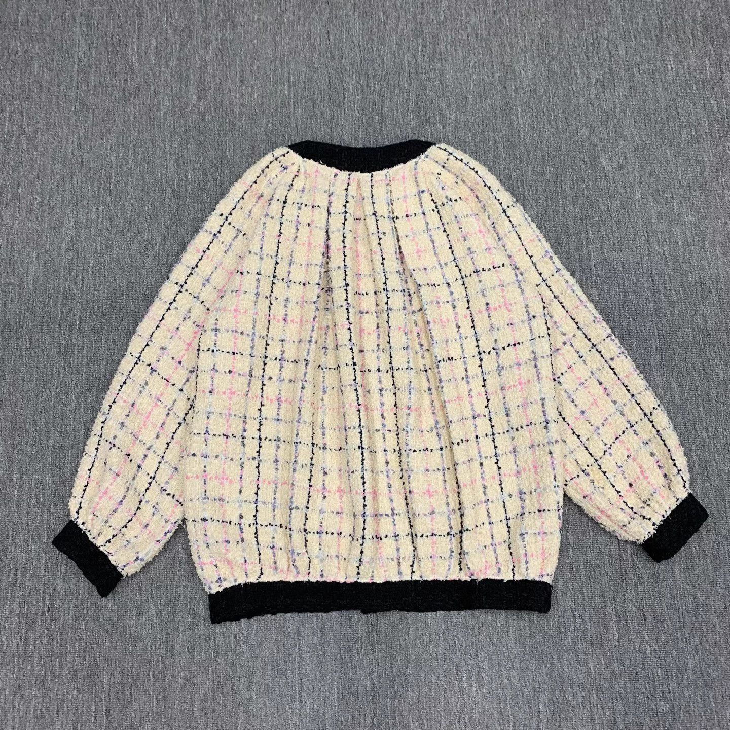 Gucci Gucci White Tweed Knit Cardigan Size L / US 10 / IT 46 - 2 Thumbnail