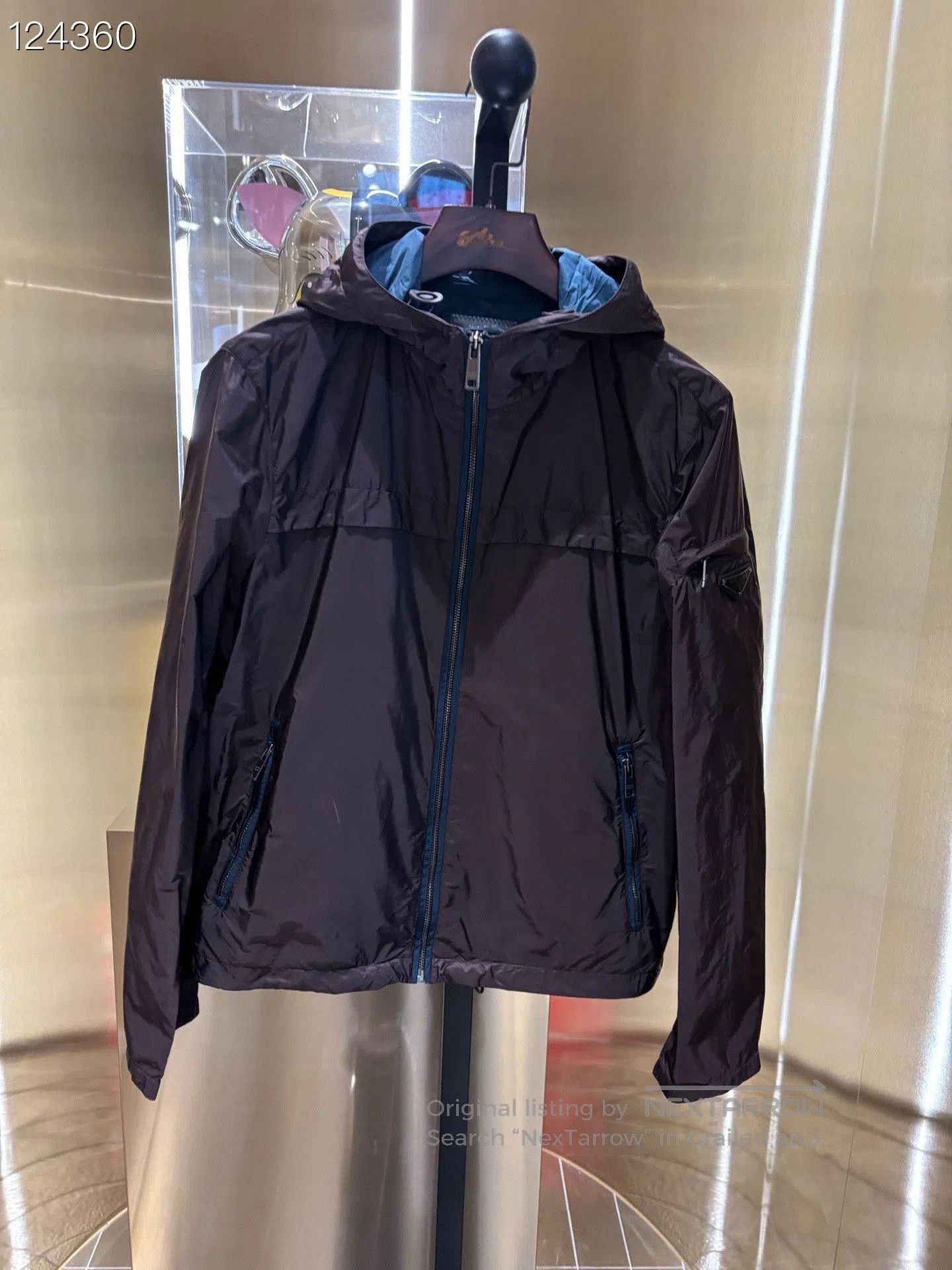 Prada PRADA Men's Nylon Jacket. Size US M / EU 48-50 / 2 - 1 Thumbnail