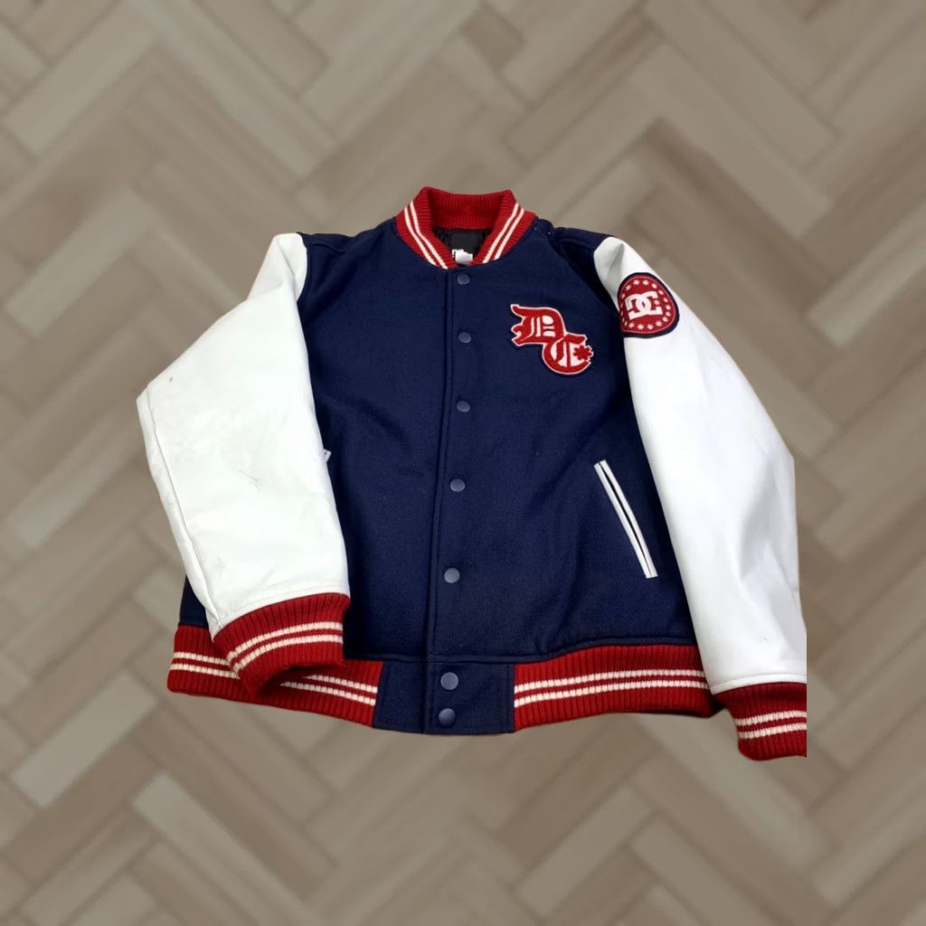 Vintage DC Shoes Varsity Jacket Men L Lined Button Logo Skateboarding Winter Fall Blue Varsity Jacket Mens Lined Logo DC Shoes Size US L / EU 52-54 / 3 - 1 Thumbnail