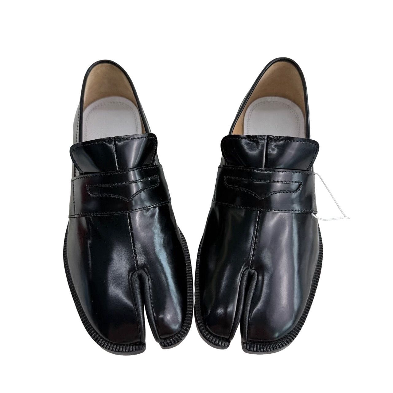 Maison Margiela Maison Margiela Tabi Patent Leather Loafers Size 35 Size US 5 / IT 35 - 1 Thumbnail